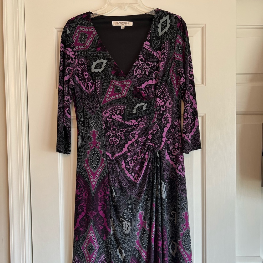 Evan-Picone v neck Dress Purple/Black/Grey Floral Patterned Size 10